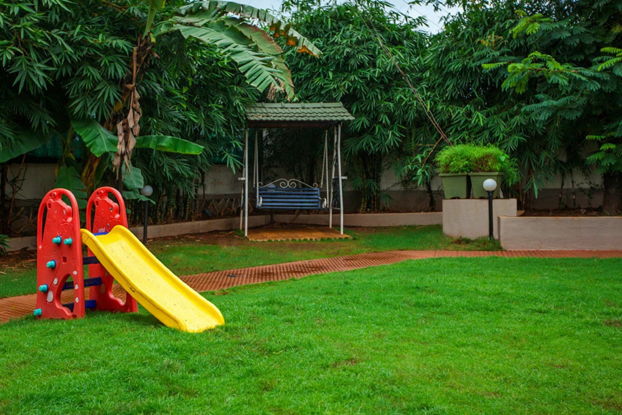 Sterling Lonavala Hotel Exterior photo